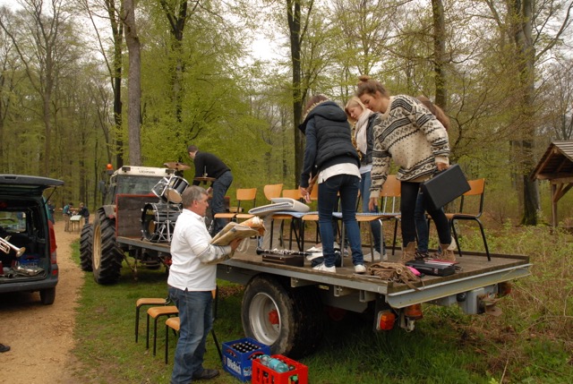 Loading Image