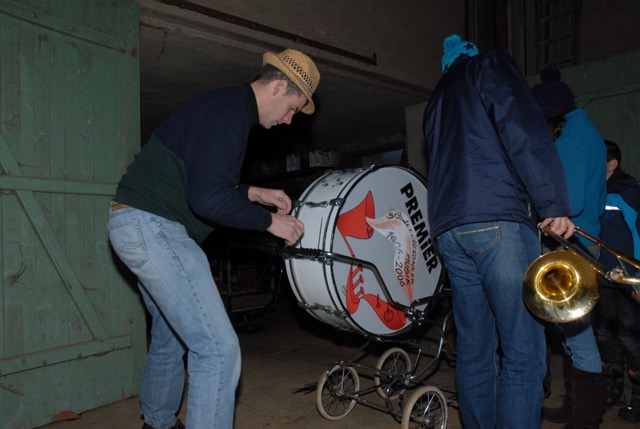 Loading Image